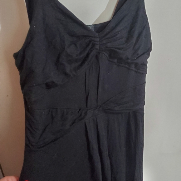 Black Dress - Picture 3 of 4